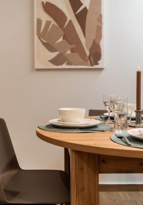 Delightful Sense 2Bd Apt In Kolonaki 7 Min To Metro Atenas Exterior foto